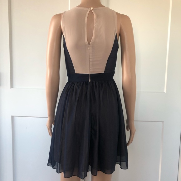 Elise Ryan Sleeveless Lace Mini Dress Blue 2 XS - Picture 2 of 4